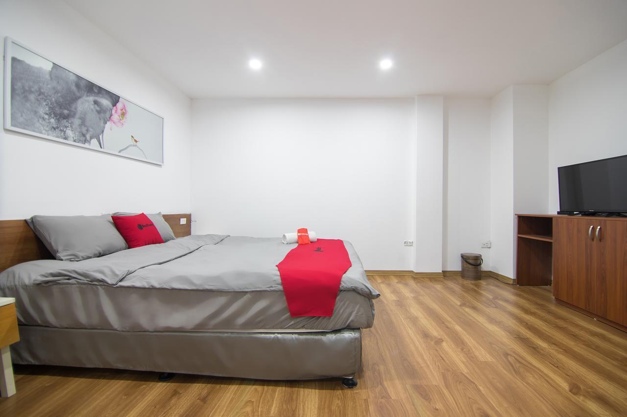 Nhà Trọ RedDoorz gần Nhà Thờ St. Joseph Hà Nội Ngoại thất bức ảnh